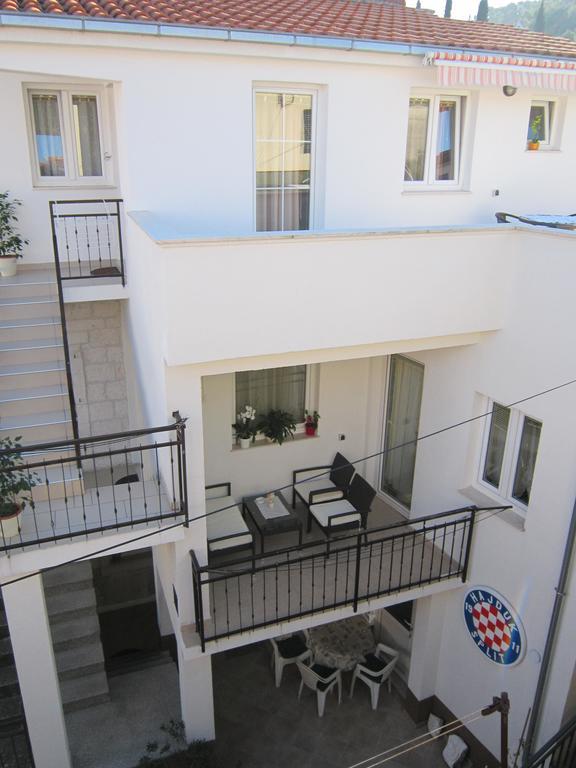 Apartments Sime Trogir Ruang foto
