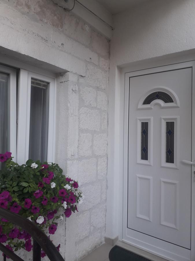 Apartments Sime Trogir Bagian luar foto